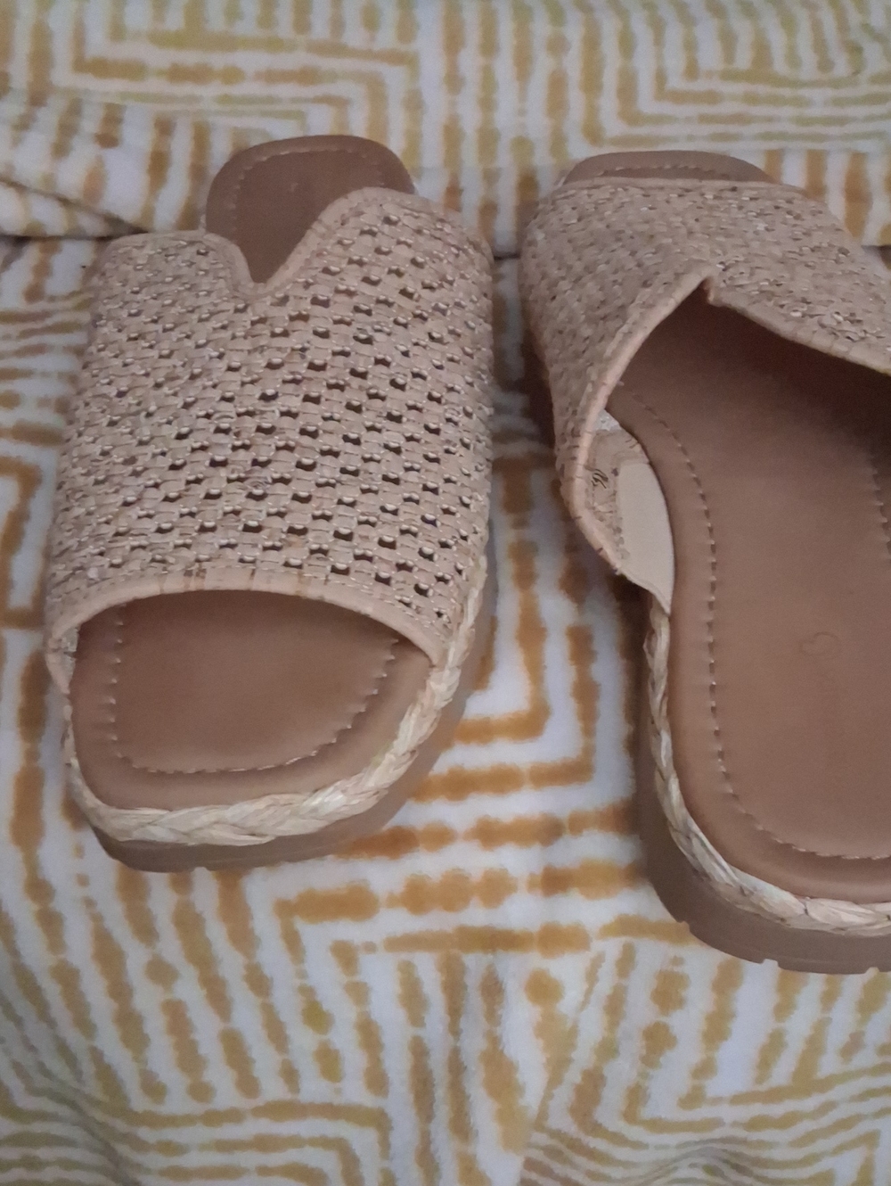 BareTraps Beige Woven Slide Mules Womens 11M